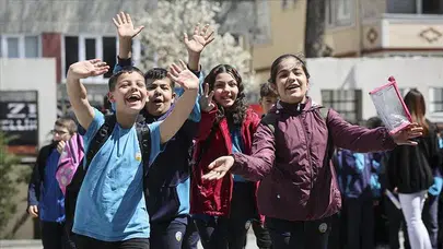 2026 İkinci Ara Tatil Ne Zaman, Hangi Tarihleri Kapsıyor? Ramazan Bayramı ile Birleşiyor Mu?