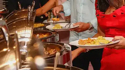 Fenomenlere Vergi Düzenlemesi! Bedava Yemek de Gelir Sayılacak