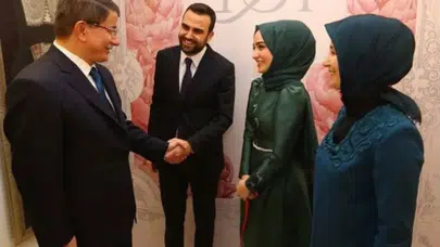 Cübbeli Ahmet’in Kızı Yüsra Palazoğlu Ne İş Yapıyor, Kiminle Evli, Esat Palazoğlu Kim?