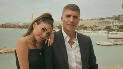 Özcan Deniz Evlilik Teklifini Nasıl Yaptı, Samar Dadgar Nişanlandığını 1 Hafta Sonra Nasıl Anladı?