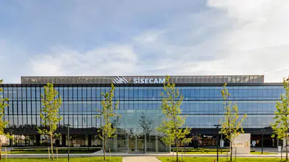 Şişecam Kuzey İtalya'daki kaplamalı cam hattı yatırımını tamamladı