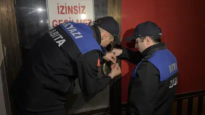 Skandal Görüntü Ortaya Çıktı! Ekipler Harekete Geçti, Tatlı Üretim Yeri Mühürlendi