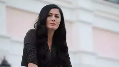 Deniz Çakırkaç yaşında, nereli, Yaprak Dökümü’nün Ferhunde’si Deniz Çakır’ın kariyeri ve hayatı