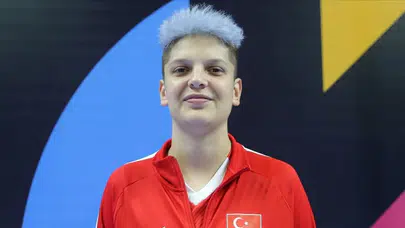 Ebrar Karakurt’un hayatı (kimdir), voleybola kaç yaşında başladı, milli takımda oynuyor mu?