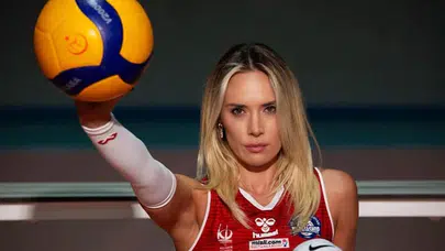 Voleybolcu Derya Çayırgan kimdir, evli mi, bekar mı, kaç yaşında, memleketi neresi ve kariyer geçmişi nedir?
