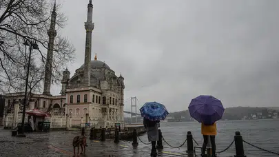 İstanbul Hava Durumu Nasıl? Pazartesi Güneşli 14°C, Haftalık Tahminde Yağmur ve Kar Var mı?