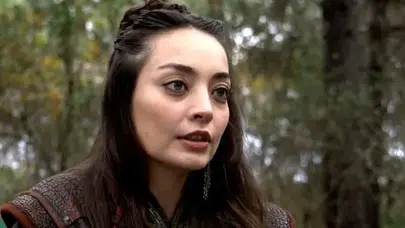 Cansel Elçin’in eşi Zeynep Tuğçe Bayat kimdir, nerelidir, kaç yaşında?