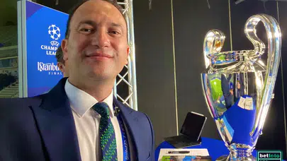 GS Juventus Maçı Spikeri Kim, TRT 1’de Maçı Kim Sunuyor? Müjdat Muratoğlu Kaç Yaşında ve Nereli?