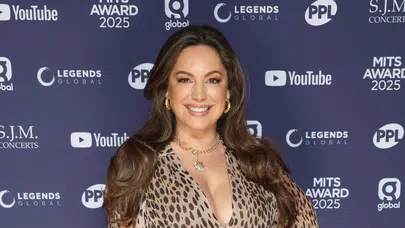 Kelly Brook biyografisi, (kimdir), kökeni neresi, kaç yaşında, kiminle evli, burcu ve Instagramı ne?