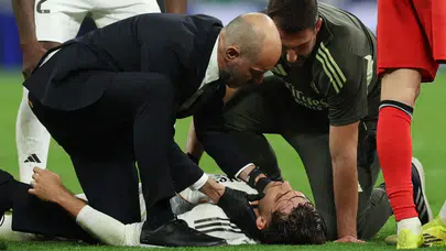 Real Madrid Maçında Yürekler Ağızlara Geldi! Asencio Yerde Kaldı