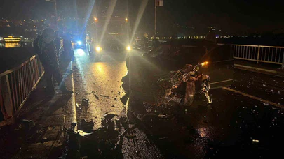 Arkadan çarpma klasiği... Şanlıurfa'da köprü üstünde dikkatsizlik pahalıya patladı!