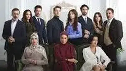 Aynı Yağmur Altında dizisinin yönetmeni ve senaristi kim?