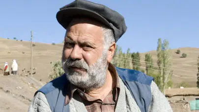 Usta Oyuncu Ali Tutal’ın Kökeni ve Hayat Hikâyesi Yeniden Gündemde