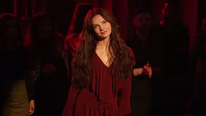 Nilsu Berfin Aktaş’ın Rosa Karakteri Müslüman Mı Oldu, Aynı Yağmur Altında Yeni Bölüm Detayları