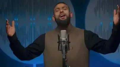 “Kabede Hacılar” ile dünyaya açıldı! İşte Celal Karatüre