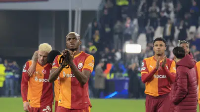 'Atletico Değil Galatasaray!' Carragher’ın Sözleri Manşetlere Taşındı