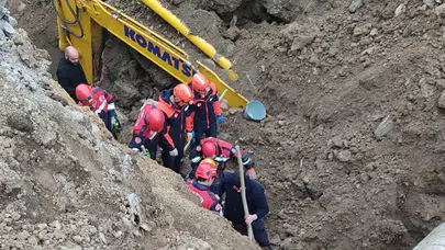 Trabzon’da inşaat sahasında göçük: İş makinesi operatörü kurtarıldı