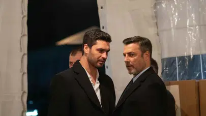 Kızılcık Şerbeti setinde bebek haberi ortalığı karıştırdı