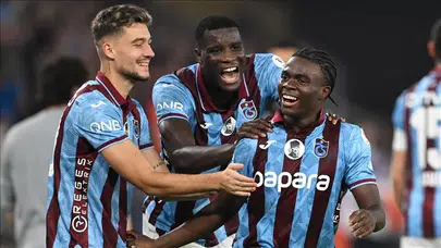 Trabzonspor’dan Kafa Şov! Onuachu Tarihe Geçti
