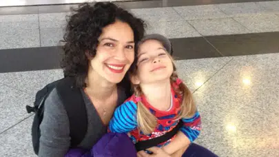 Adı Zirvede, Hayatı Sır Gibi: Evrim Sümer’in Dikkat Çeken Yolculuğu