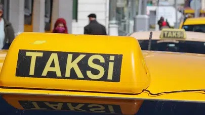 İstanbul’da ulaşım zamları kabul edildi! Taksi indi-bindi 210 TL