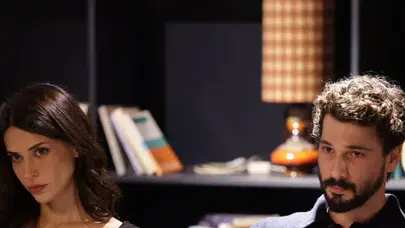 Yeraltı dizisi setinde aşk iddiası gündemde!