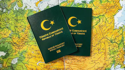 Yeşil pasaport hakkı üç meslek grubuna daha genişliyor