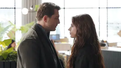 Aynı Yağmur Altında final mi yapıyor? ATV dizisinde senarist değişikliği neden yapıldı, dizinin geleceği ne olacak?