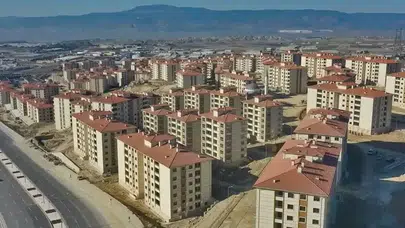 9-15 Şubat TOKİ Kura Takvimi Açıklandı mı, İstanbul Ankara Ne Zaman? Bu Hafta Yapılacak Çekilişler