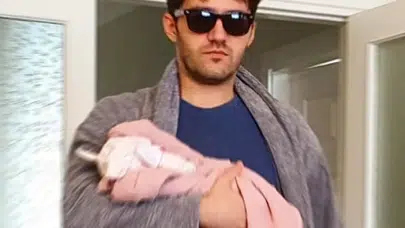 Nisan Hakan kimdir, kaç yaşında, ne iş yapıyor, eşi kim ve çocukları var mı? Dijital dünyanın dikkat çeken ismi hakkında merak edilenler