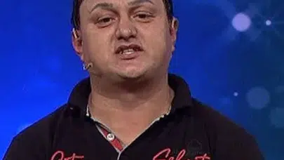 ‘Güldürmeyen Adam' olarak tanınmıştı, Özcan Özçelik kim, yaşı kaç, şimdi ne yapıyor?