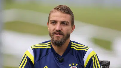 Caner Erkin’e Sosyal Medyada Eleştiri! 4. Kırmızı Kart