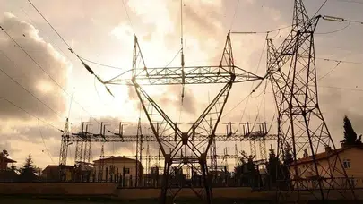 İzmir GEDİZ 3-4 Şubat 2026 elektrik kesintisi tablosu, kaç saat sürecek ve ne zaman gelecek?