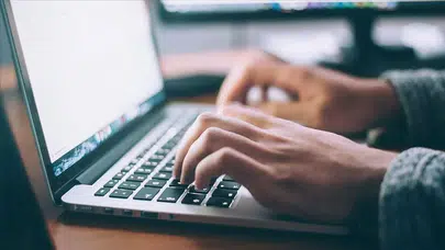 ÖGG Sınav Soruları 24 Şubat’ta Açıklanıyor, Temel ve Yenileme Eğitimi Katılımcılarına Duyuru