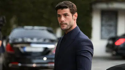 Berk Cankat hayatı (kimdir), kaç yaşında, aslen nereli, hangi dizilerde rol aldı?