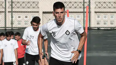 Bir Dönemin Yıldızıydı: Ceyhun Gülselam Şimdi Altay Formasıyla 3. Lig’de