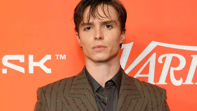 Nicholas Alexander Chavez’in Kariyeri ve Yükselişi