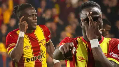 Beşiktaş Junior Olaitan transferi ile tarihe geçti, bir ilk yaşandı!