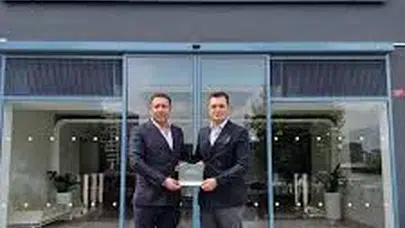 Tamer Oskay Biyografisi (kimdir)? Ekol TV Genel Yayın Yönetmeni’nin hayatı ve kariyeri nasıl şekillendi?