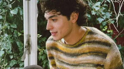 Doktorlar Başka Hayatta Ali Kocaman kim, Berk Özgür kaç yaşında, nereli, tv dizileri ve kariyeri