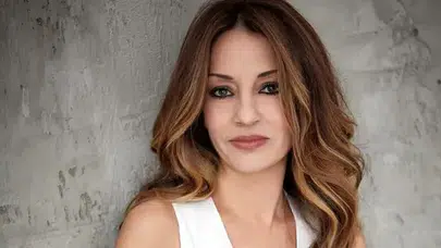 Ünlü Söz Yazarı Zeynep Talu Nereli?