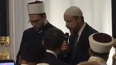 Balkanlar’da Dikkat Çeken Anlar! Bilal Erdoğan Üsküp Camii’nde Teravih Namazı Kıldırdı