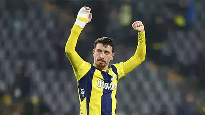 Mert Hakan Yandaş evli mi, eşi (karısı) kim ve kimin oğlu?