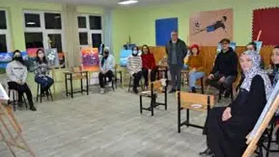 Halk Eğitim Öğretmen Maaşları Ne Kadar? Usta Öğretici Ders Saat Ücreti 2026 ve 30 Saat Ders Veren Ne Kadar Kazanır?