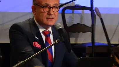 Afksendiyos Kalangos  Aslen Nereli, Mesleği Ne, Uzmanlık Alanı Nedir, Evli mi?