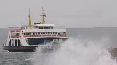 Şiddetli hava koşulları seferleri vurdu: Bozcaada’ya ulaşım yok
