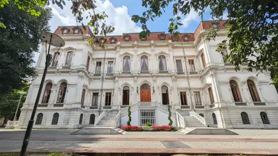 Hababam Sınıfı Müzesi giriş ücreti 2026 ne kadar, hafta sonu açık mı, fotoğraf çekmek serbest mi?