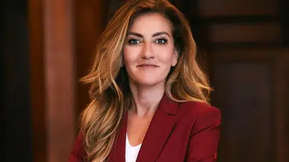 Dilan Yeşilgöz biyografisi (kimdir), nereli, kaç yaşında, eğitimi ne, evli mi? Dilan Yeşilgöz’ün siyasi kariyeri