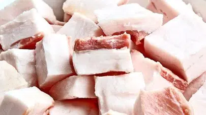 Dana İç Yağı Kaç Kalori, Besin Değeri Ne Sunar, Protein ve Karbonhidrat Var mı, Kilo Aldırır mı, Vitamin ve Mineral İçeriği Nedir?