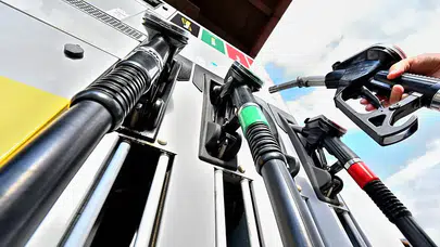 Petrol Alev Aldı! Akaryakıta 2,40 TL’lik Zam Kapıda